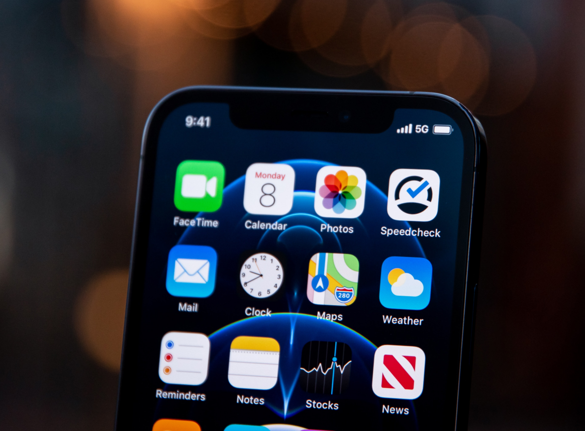保定苹果手机维修分享为什么 iPhone 12 在冬季会自动关机 